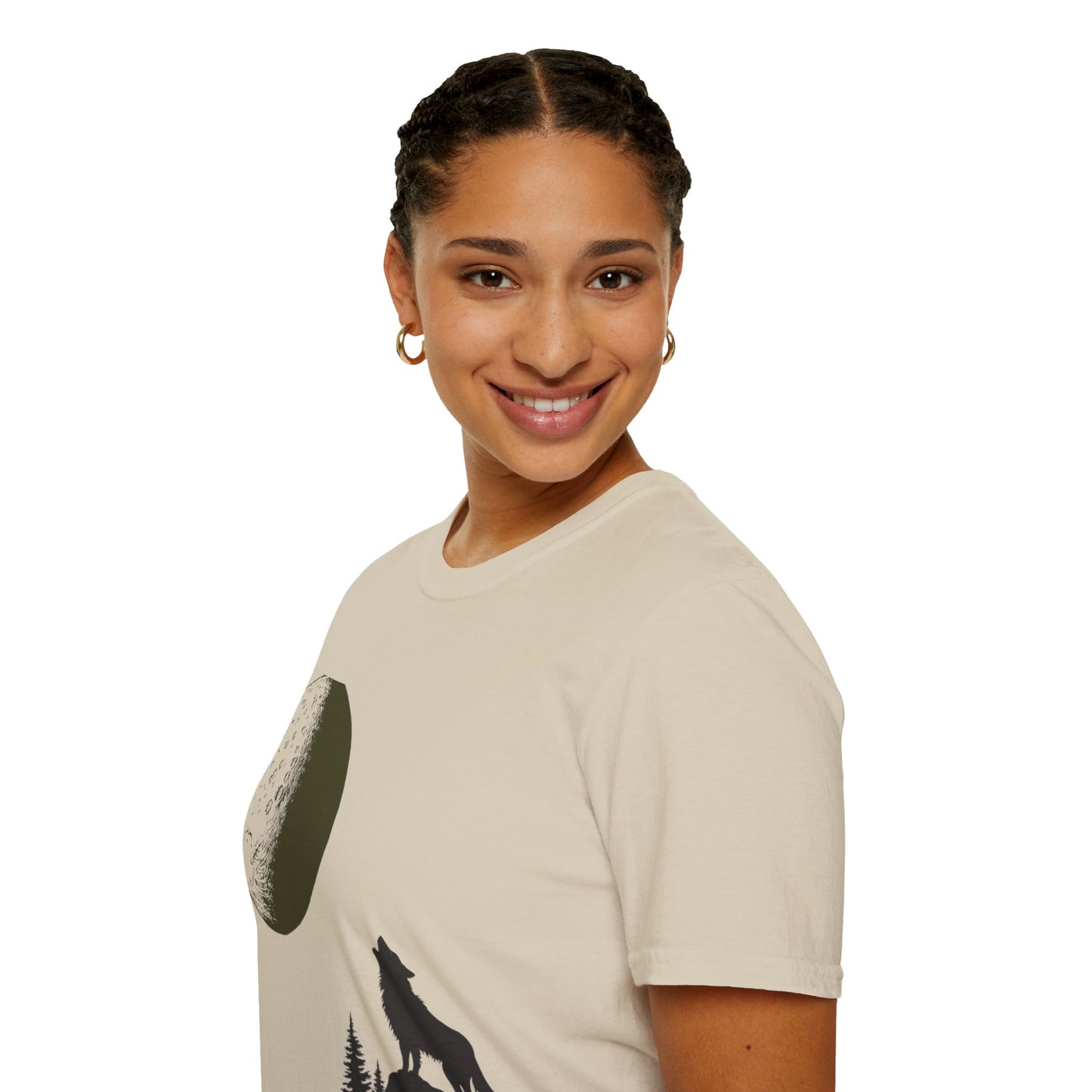 Wolf Howling at Moon Unisex Softstyle T-Shirt - Perfect for Nature Lovers